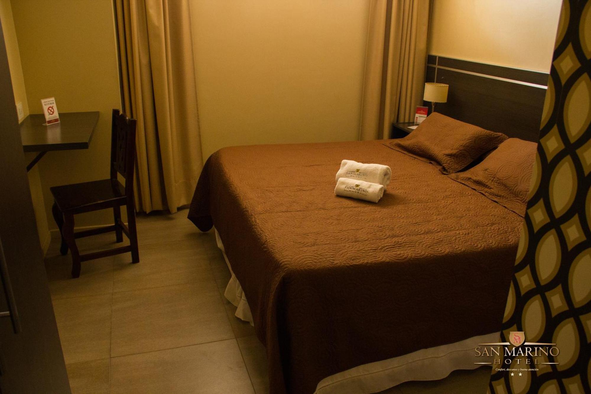 Hotel San Marino ベナド・トゥエルト 部屋 写真