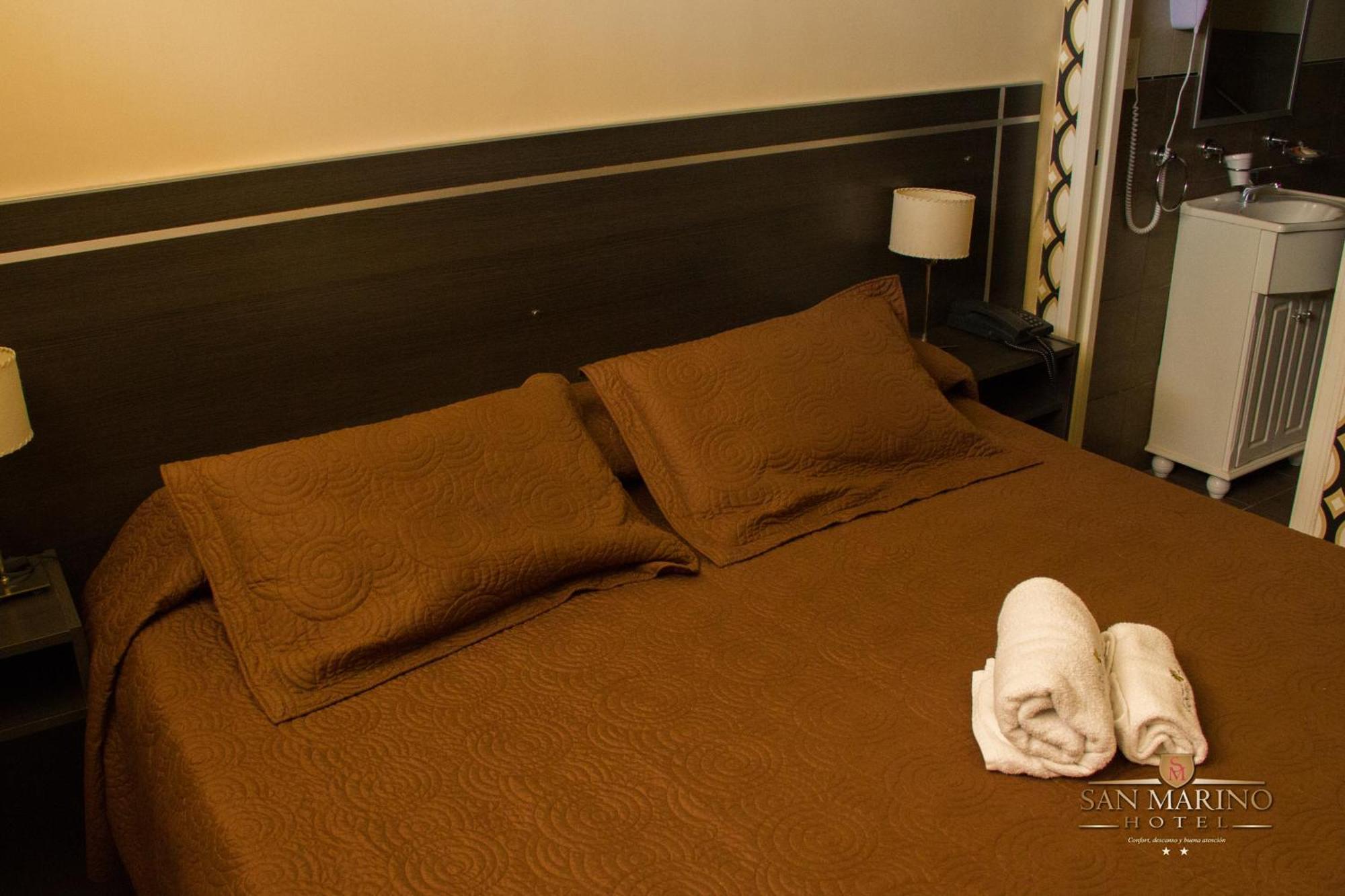 Hotel San Marino ベナド・トゥエルト 部屋 写真